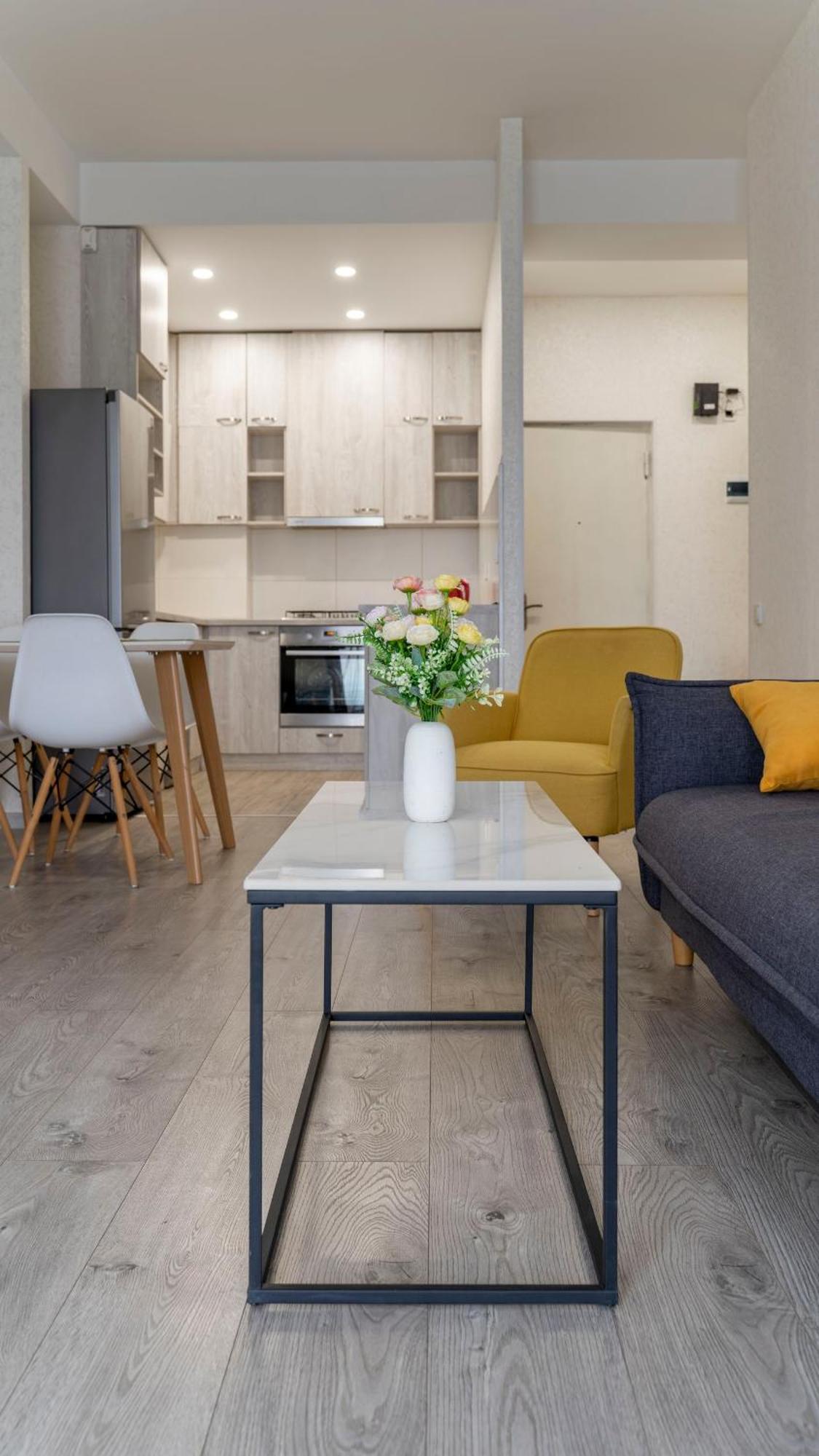 Cozy Apartment In The Heart Of Tbilisi Esterno foto